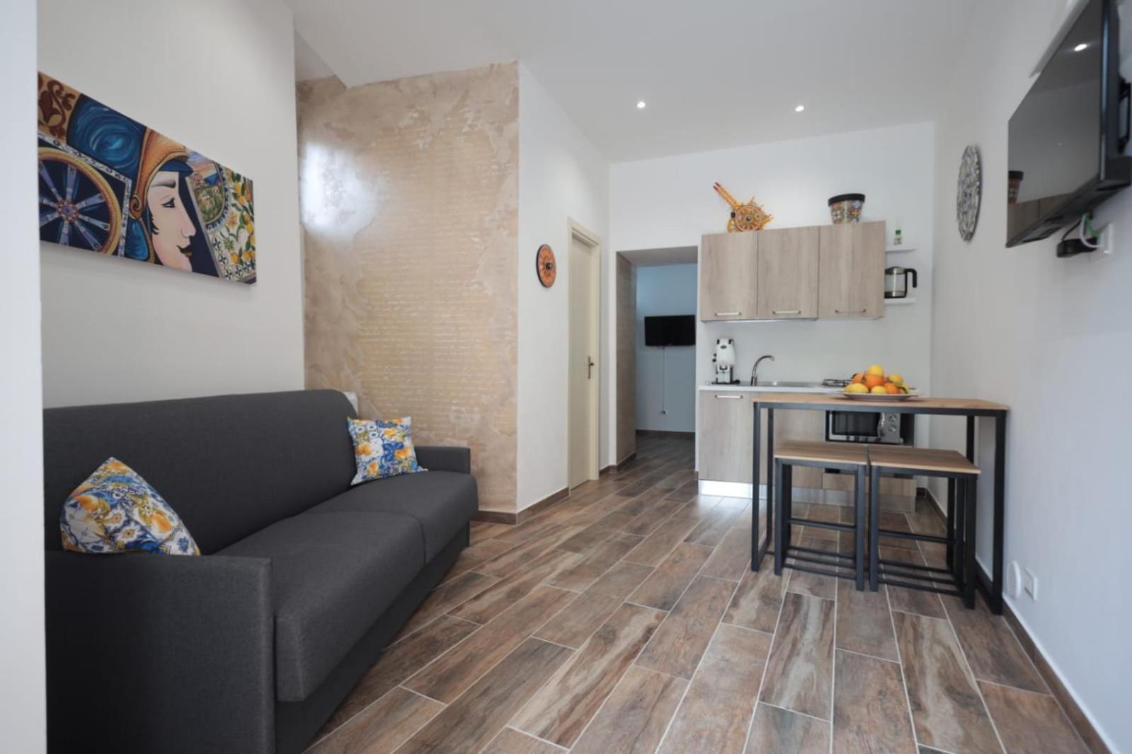Gianbri Apartment *